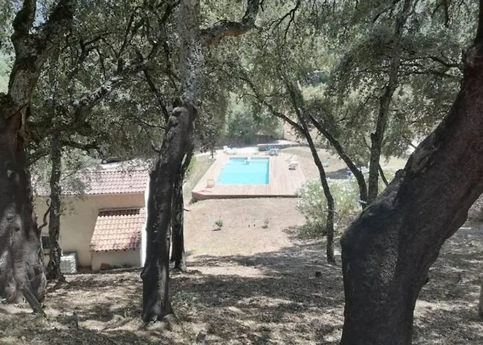 En Corse Avec Piscine Chauffee
