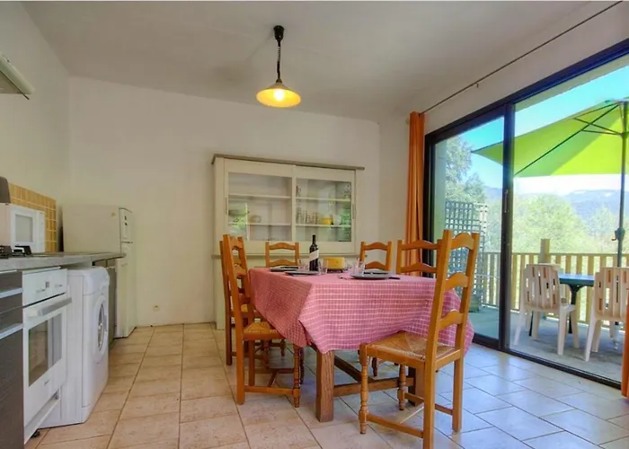 Apartman En Corse Avec Piscine Chauffee *