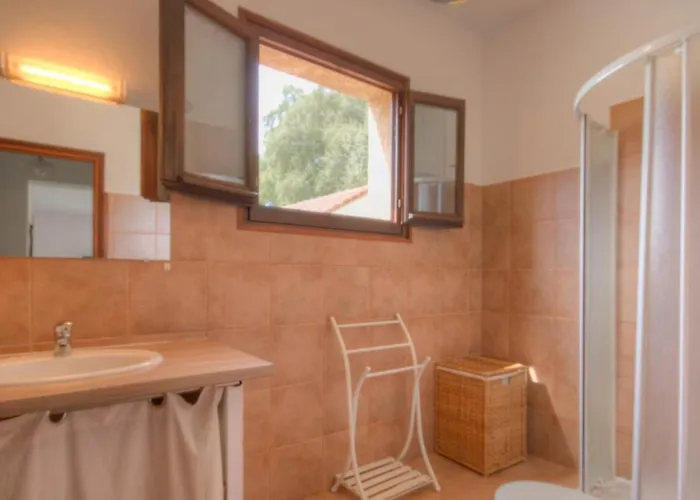 En Corse Avec Piscine Chauffee